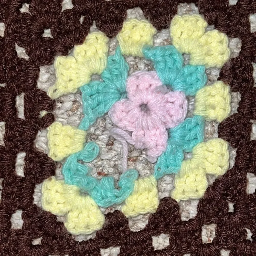 Vintage Handmade Brown Multicolor Granny Square Crochet Blanket Throw Afgan EUC